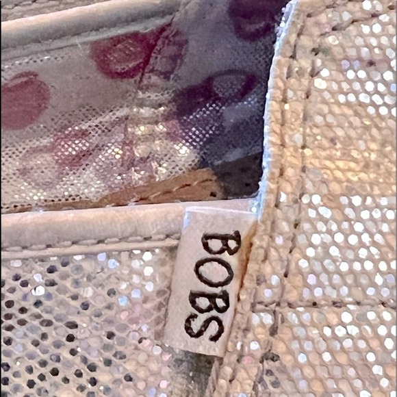 Bobs toddler girl size 6 shoes in silver sequins. Adjustable closure. - Picture 3 of 6